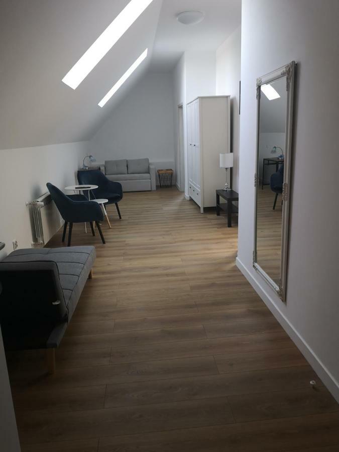 Leon'S Rooms Żary Dış mekan fotoğraf