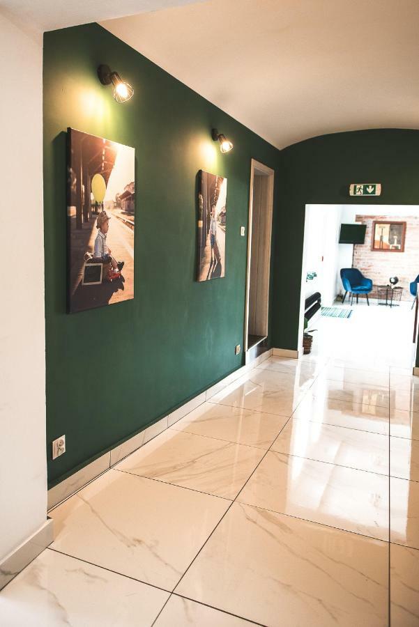 Leon'S Rooms Żary Dış mekan fotoğraf